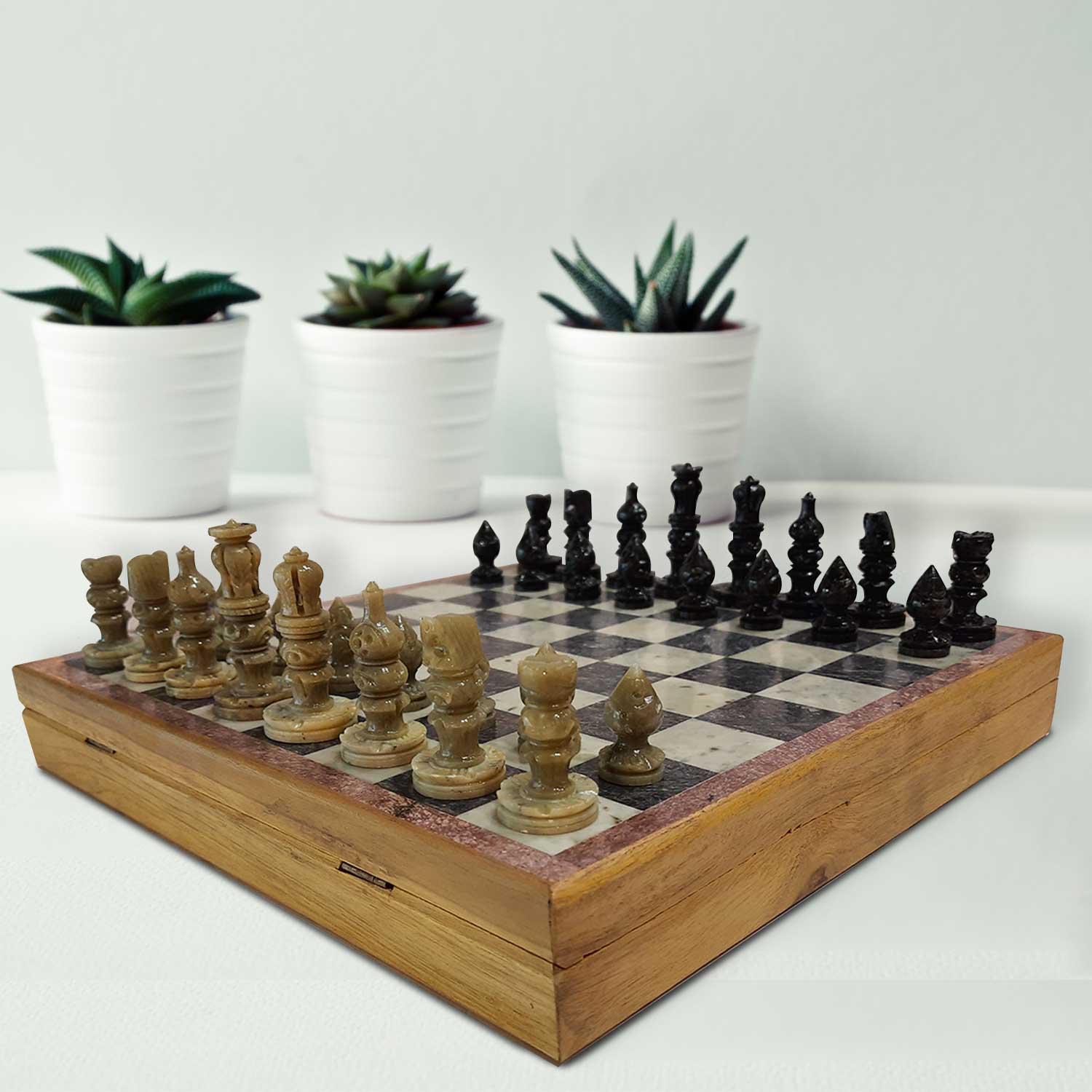 wooden-chess-board-and-sets1